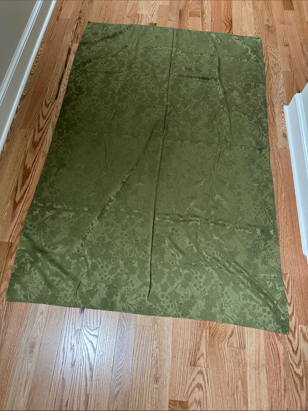 Olive Green Damask Tablecloth 52x70.5 EUC